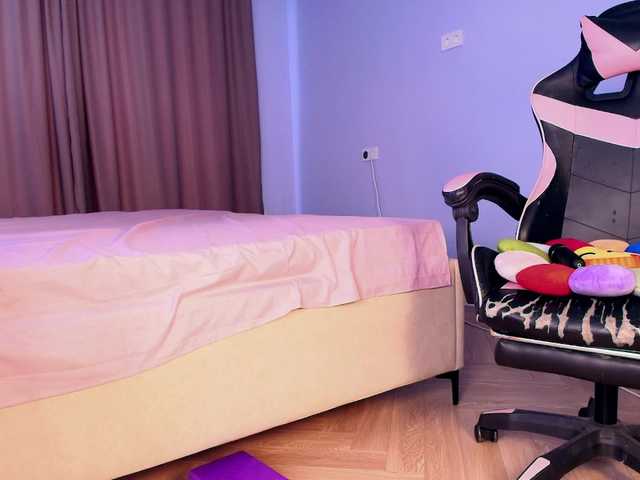 Sunaelove live cam on BongaCams