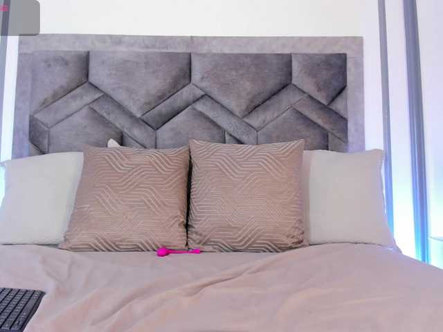 cocodamore live cam on BongaCams