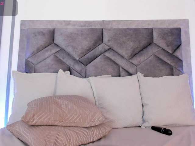 cocodamore live cam on BongaCams