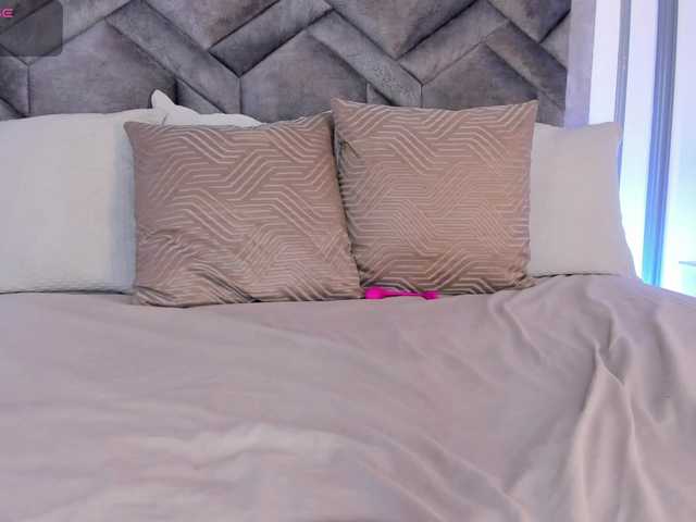 cocodamore live cam on BongaCams