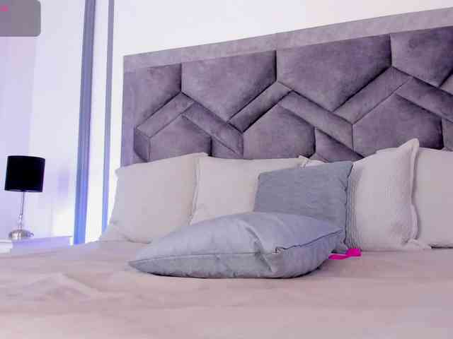 cocodamore Live Webcam on BongaCams