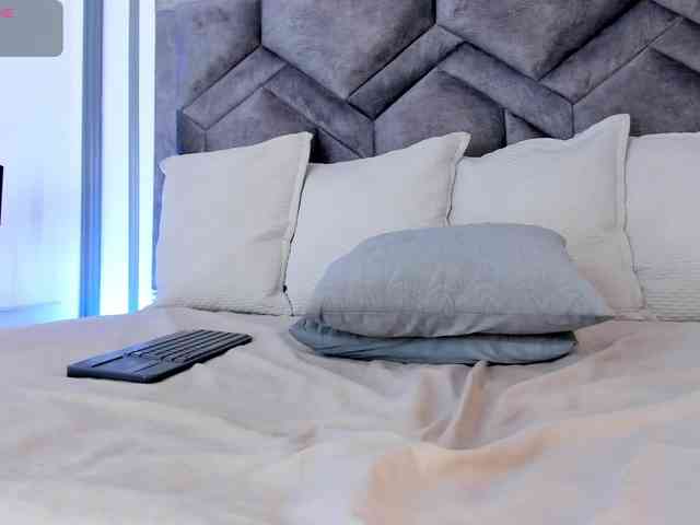 cocodamore webcam