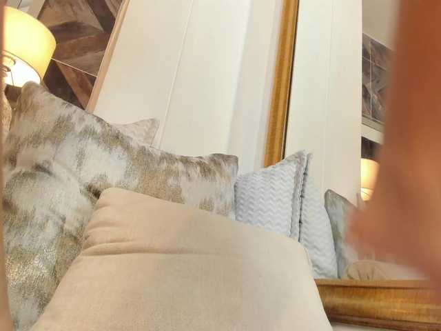 NaylaGrey live cam on BongaCams