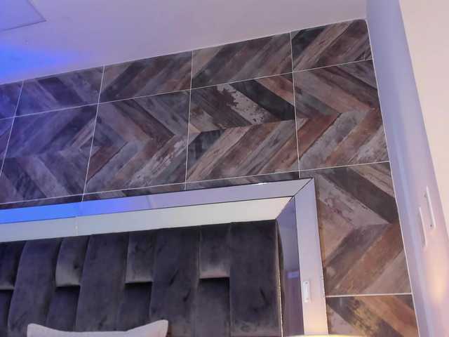 NaylaGrey's BongaCams show and profile