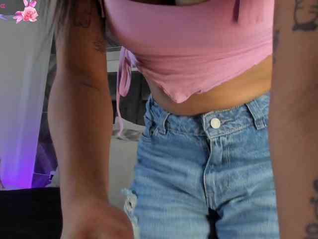 NaylaGrey NaylaGrey