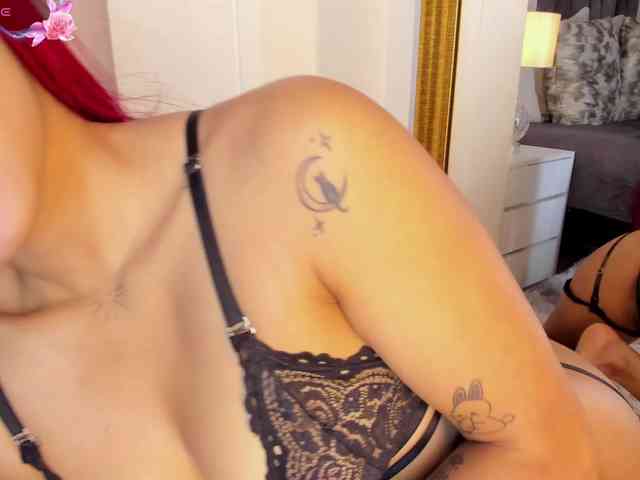NaylaGrey webcam