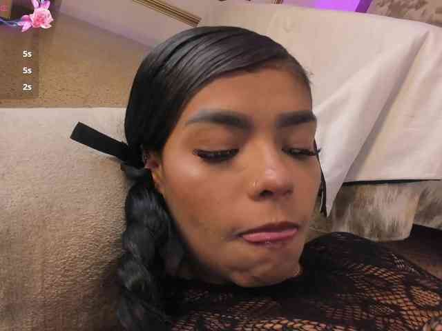 NaylaGrey NaylaGrey