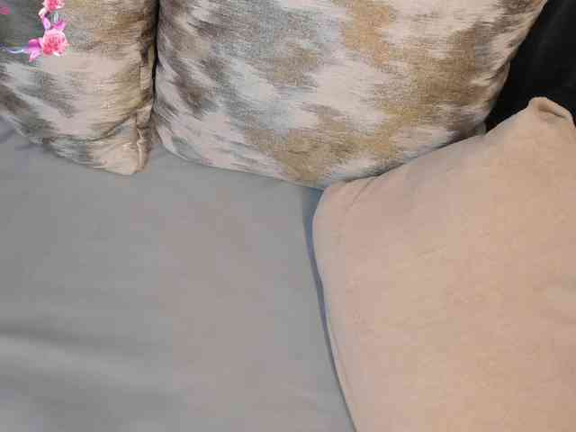 NaylaGrey webcam