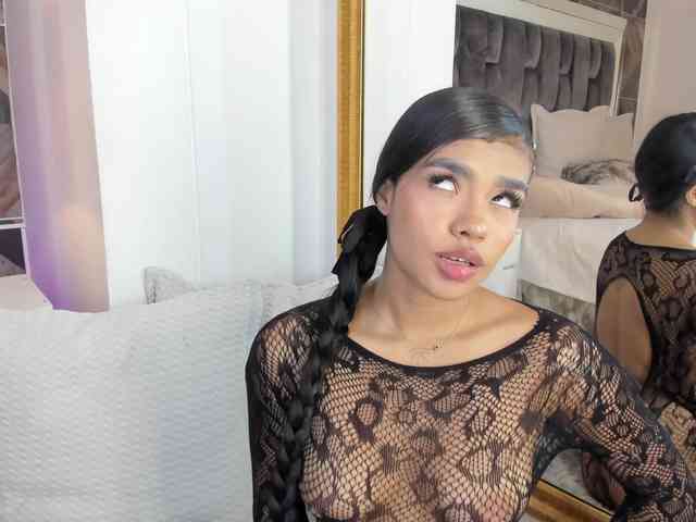Modelo: NaylaGrey