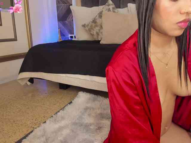 NaylaGrey Live Webcam on BongaCams