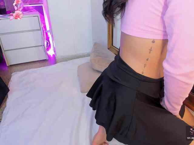 NaylaGrey webcam