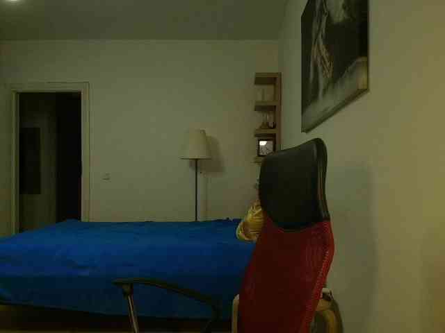 AnnaMariaMM webcam