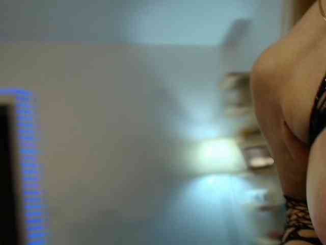AnnaMariaMM webcam