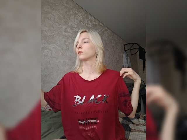 meowny-1 live cam on BongaCams