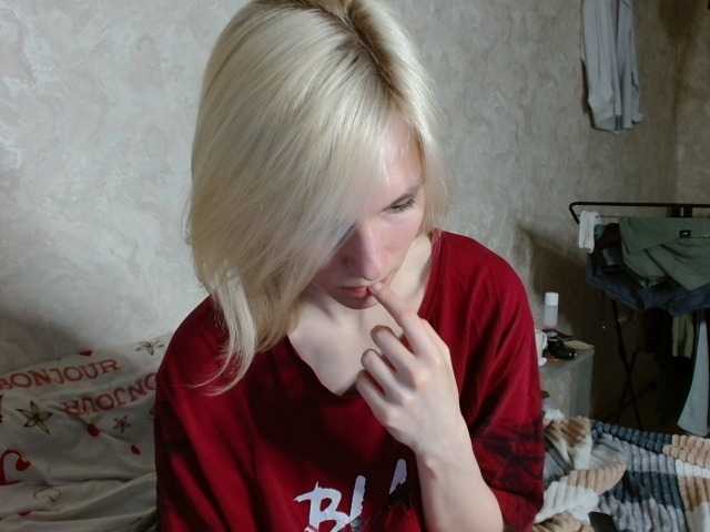 meowny-1 live cam on BongaCams