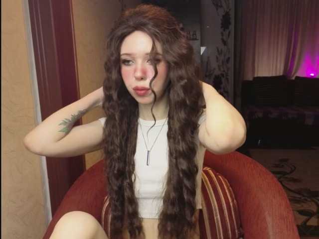 LiloMeoww live cam on BongaCams