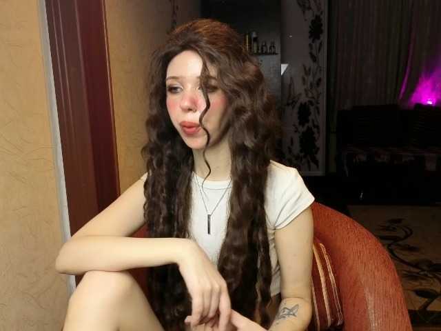 LiloMeoww Live Cam on BongaCams