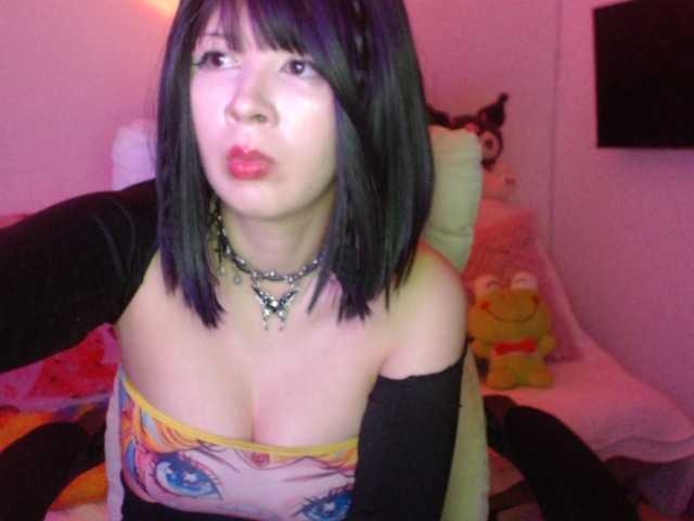 Kikuri-hime live webcam show