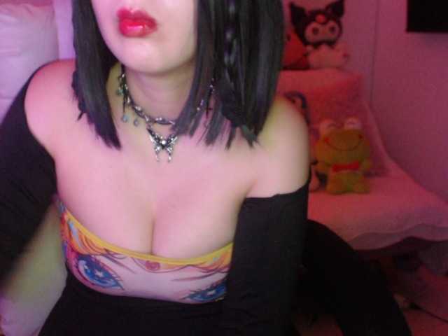 Kikuri-hime live webcam show