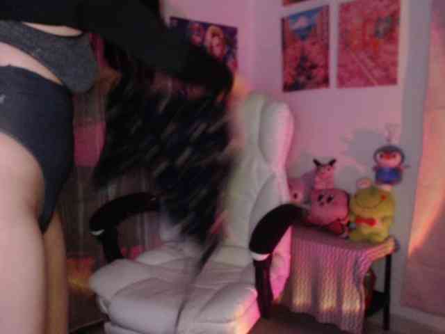 モデル: Kikuri-hime