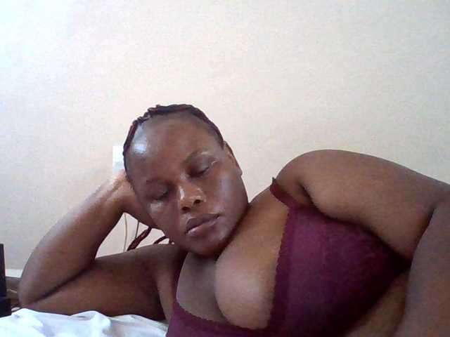 Kate-melody live cam on BongaCams