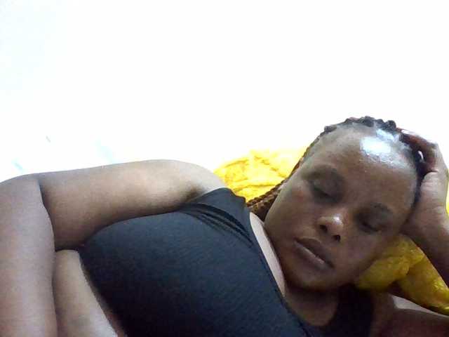 Kate-melody live cam on BongaCams