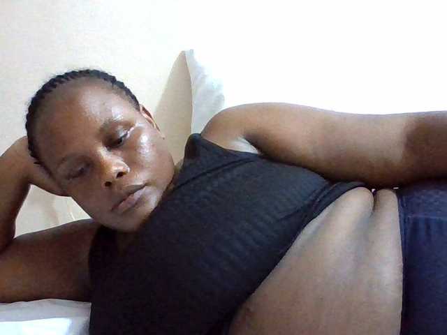 Kate-melody live cam on BongaCams