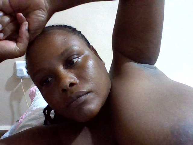Kate-melody live cam on BongaCams