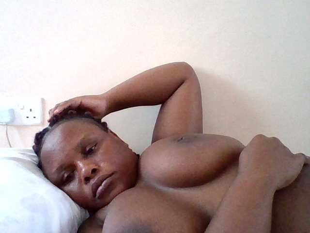 Kate-melody live cam on BongaCams