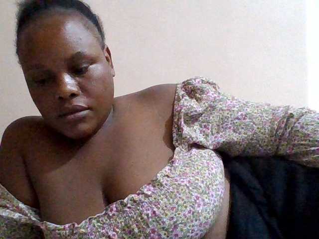Kate-melody live webcam show