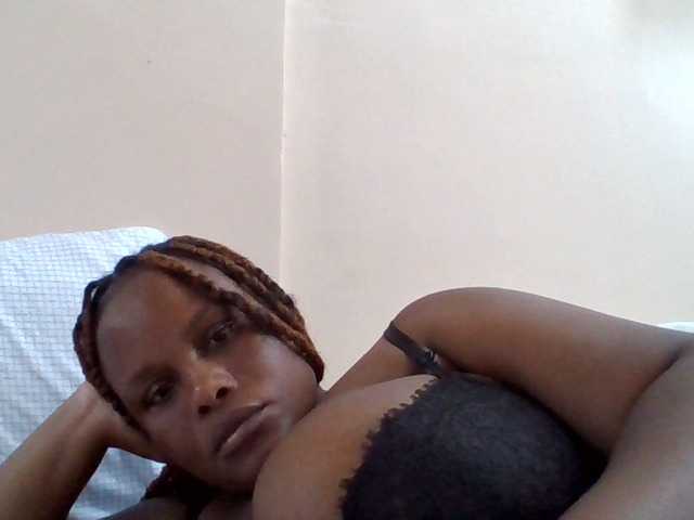 Kate-melody live cam on BongaCams