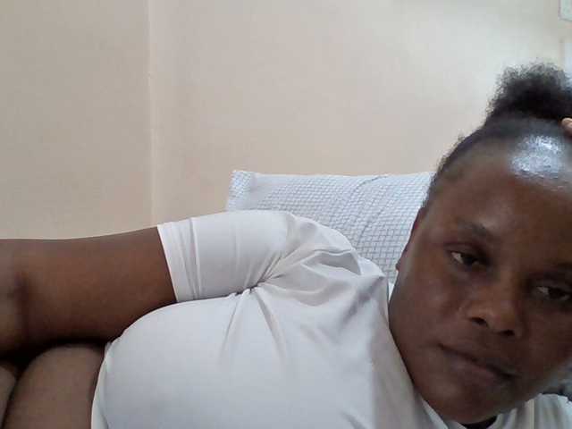 Kate-melody live cam on BongaCams