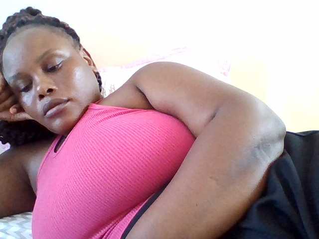Kate-melody live cam on BongaCams