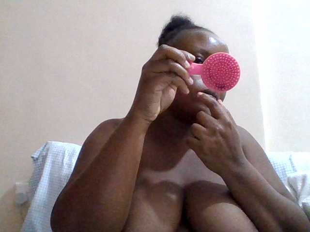 Kate-melody live cam on BongaCams