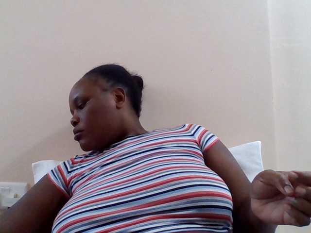 Kate-melody live webcam show