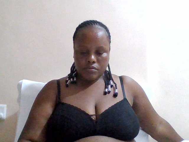 Kate-melody live cam on BongaCams