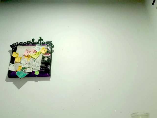 PetiteIvoryqueens live cam on BongaCams