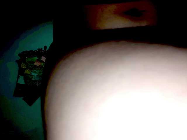 PetiteIvoryqueens live webcam show
