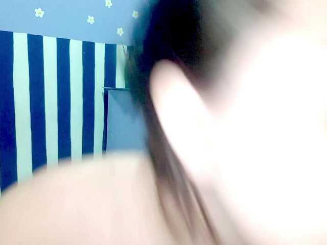 PetiteIvoryqueens live cam on BongaCams