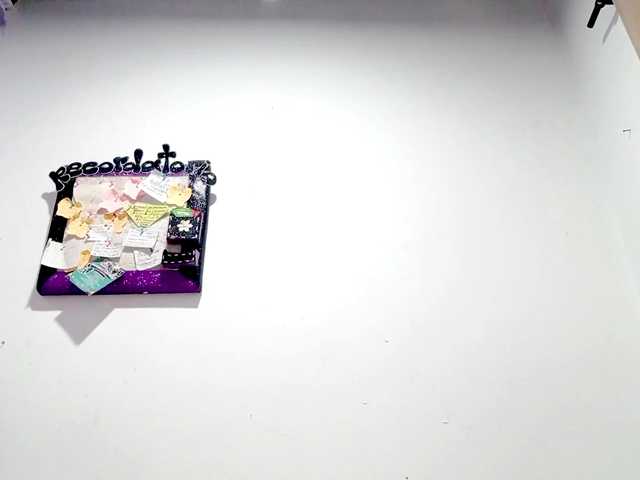 PetiteIvoryqueens live cam on BongaCams