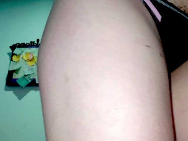 PetiteIvoryqueens live cam on BongaCams