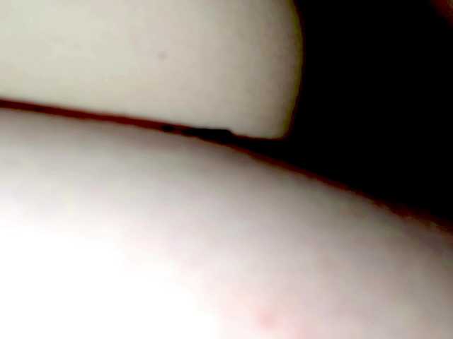 PetiteIvoryqueens live cam on BongaCams