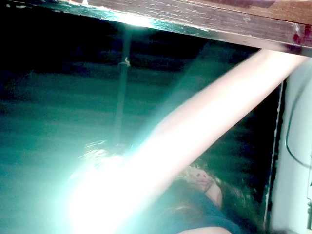 PetiteIvoryqueens live cam on BongaCams