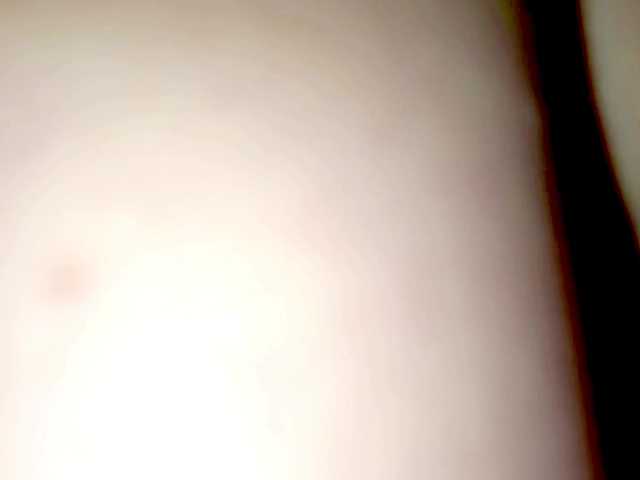 PetiteIvoryqueens live cam on BongaCams