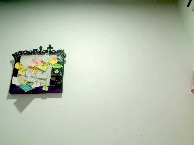 PetiteIvoryqueens live cam on BongaCams