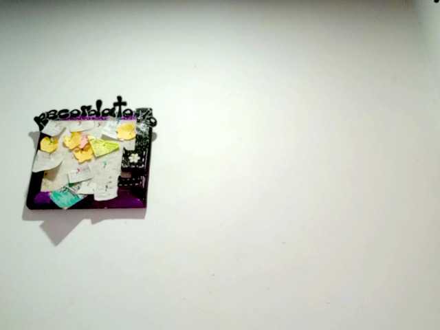PetiteIvoryqueens live cam on BongaCams