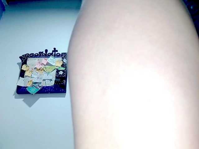 PetiteIvoryqueens live cam on BongaCams