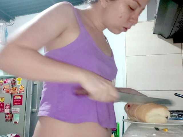 PetiteIvoryqueens