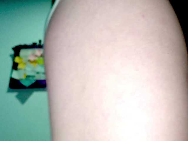PetiteIvoryqueens live cam on BongaCams