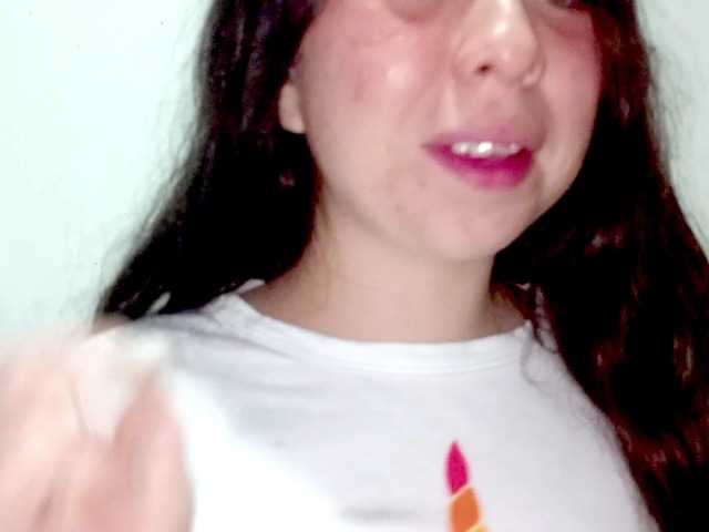 PetiteIvoryqueens
